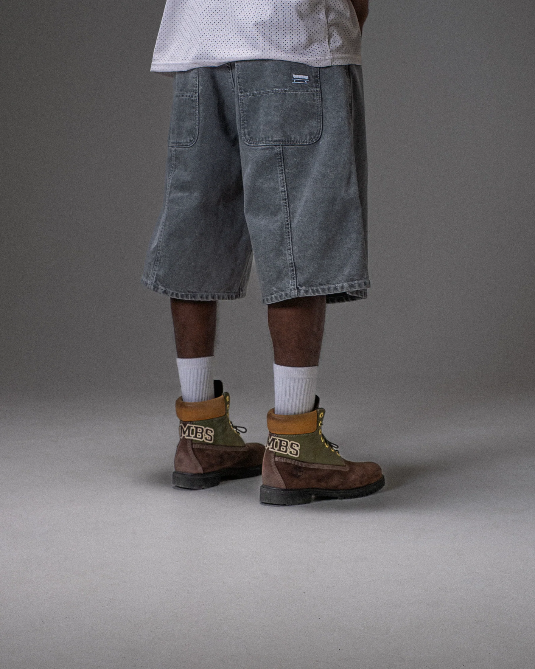 3 STRIPES BAGGY SHORT GREY - Image 4