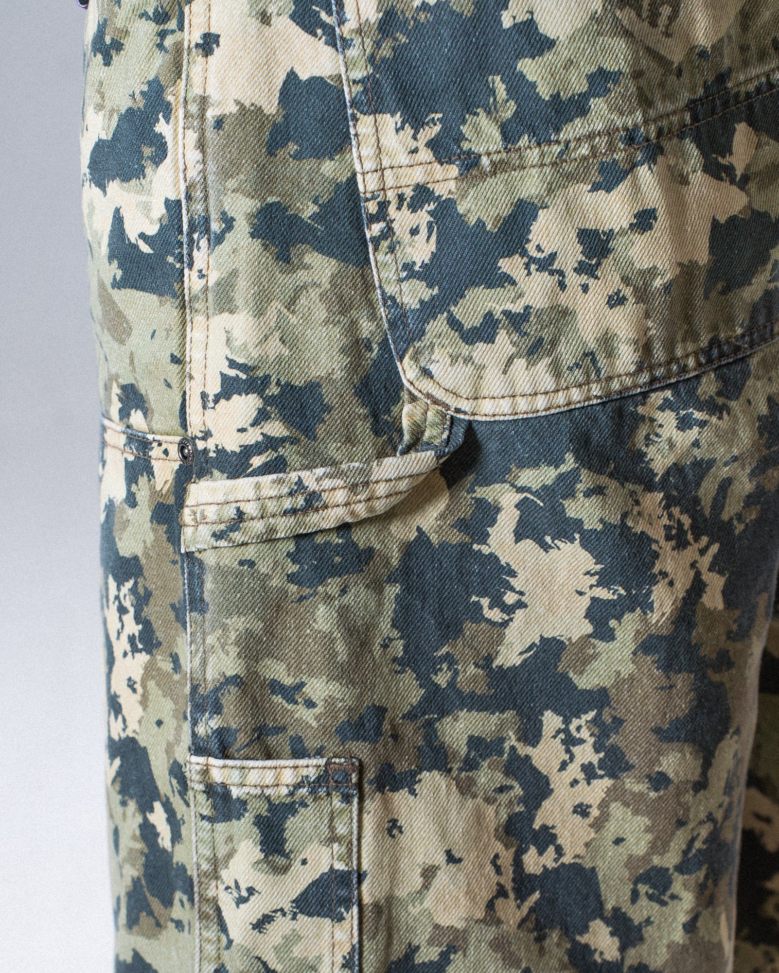 CLASSIC CARPENTER SHORT CAMO - Image 5