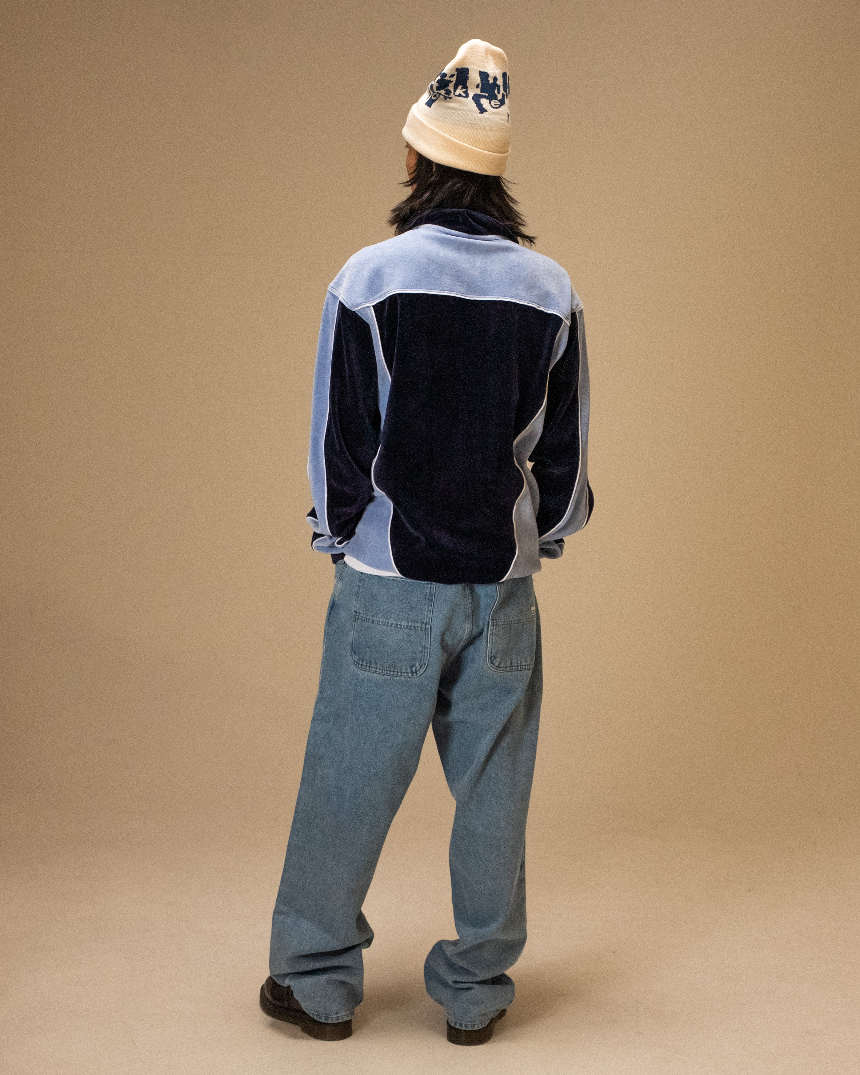 COMFY VELVET POLO - BLUE - Image 4