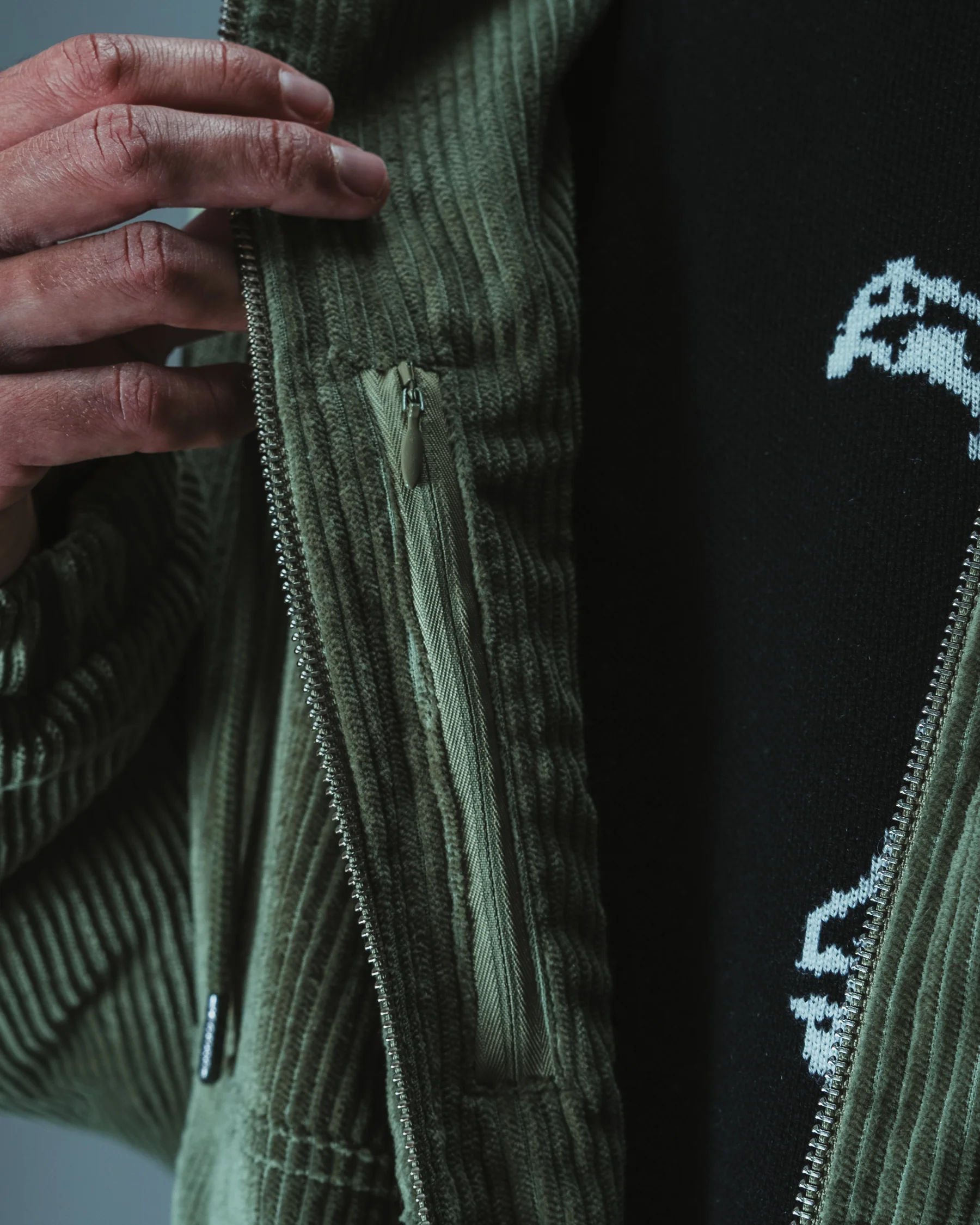 HOOD CORDUROY JACKET - GREEN - Image 6