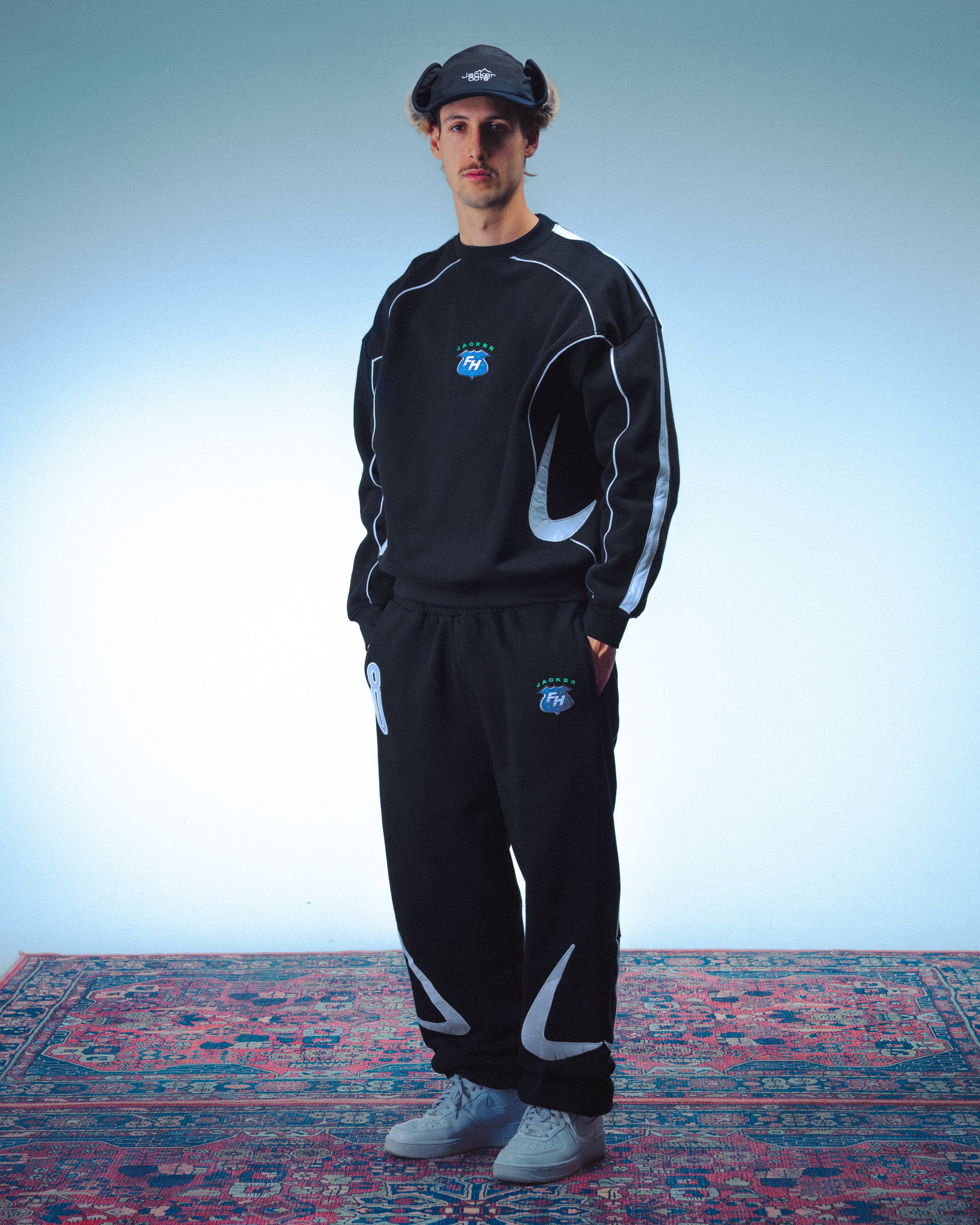 JANEIRO SWEATPANT - BLACK - Image 5