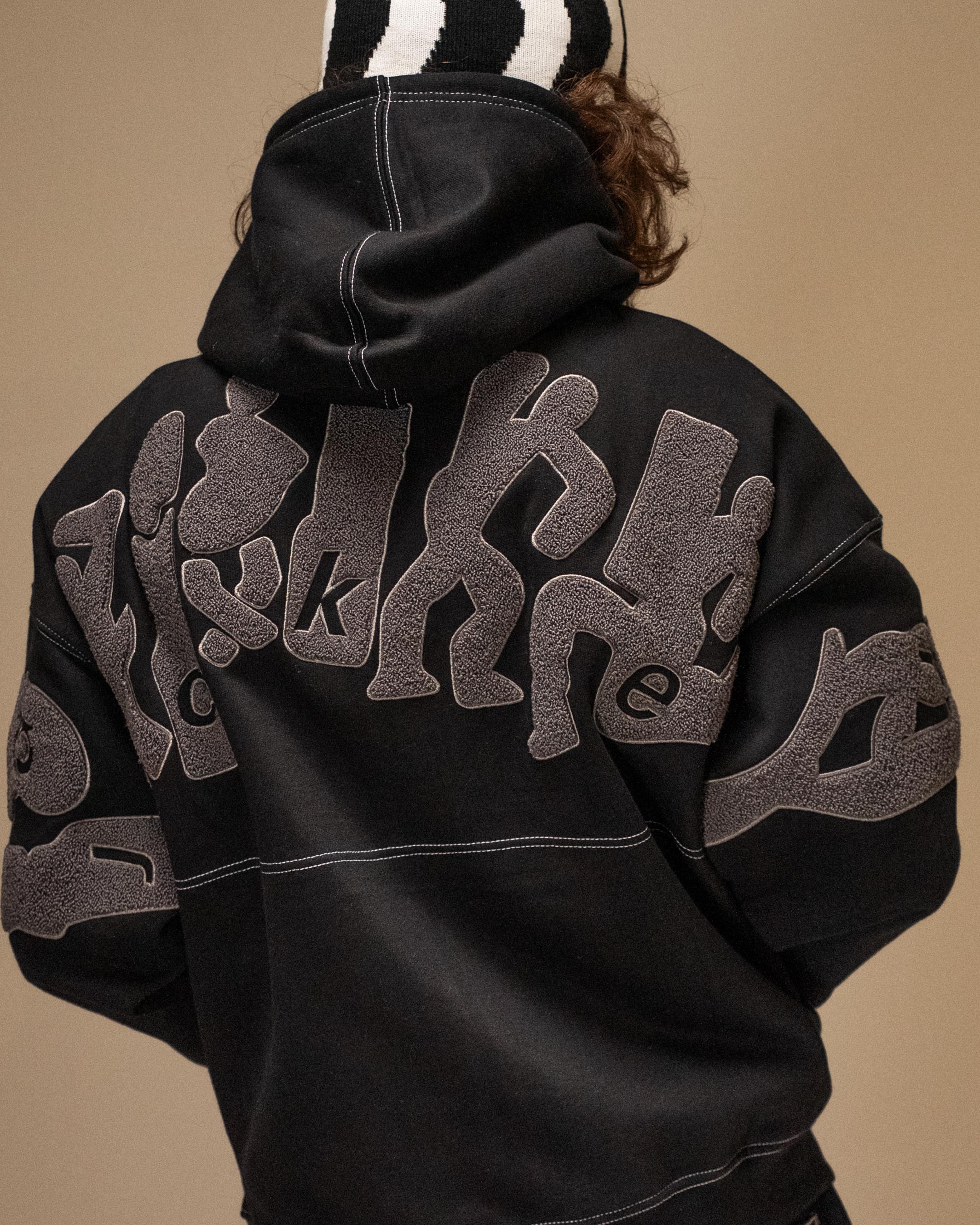 MIRROR MAZE HOODIE ZIP - BLACK - Image 2