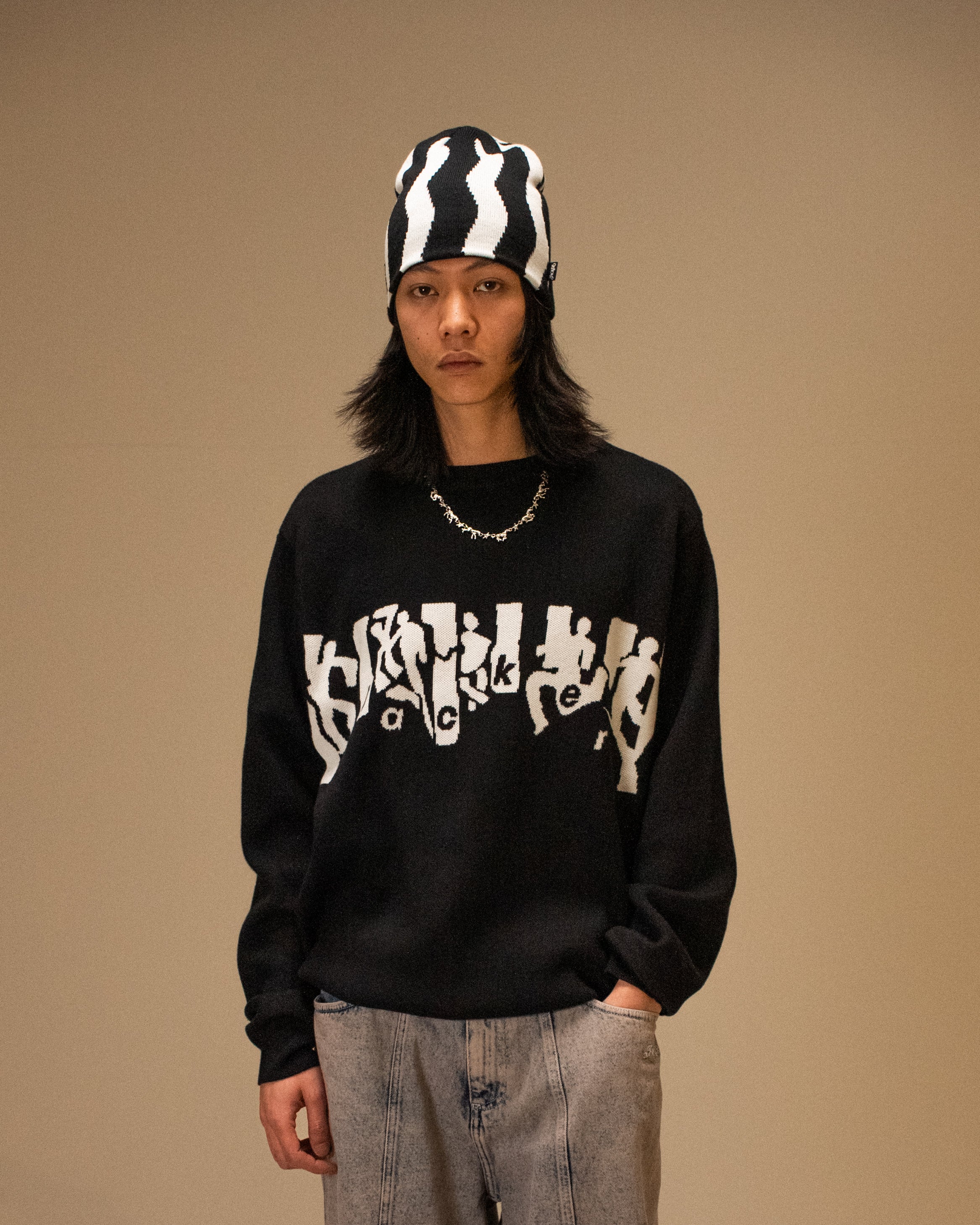 MIRROR MAZE SWEATER - BLACK - Image 2
