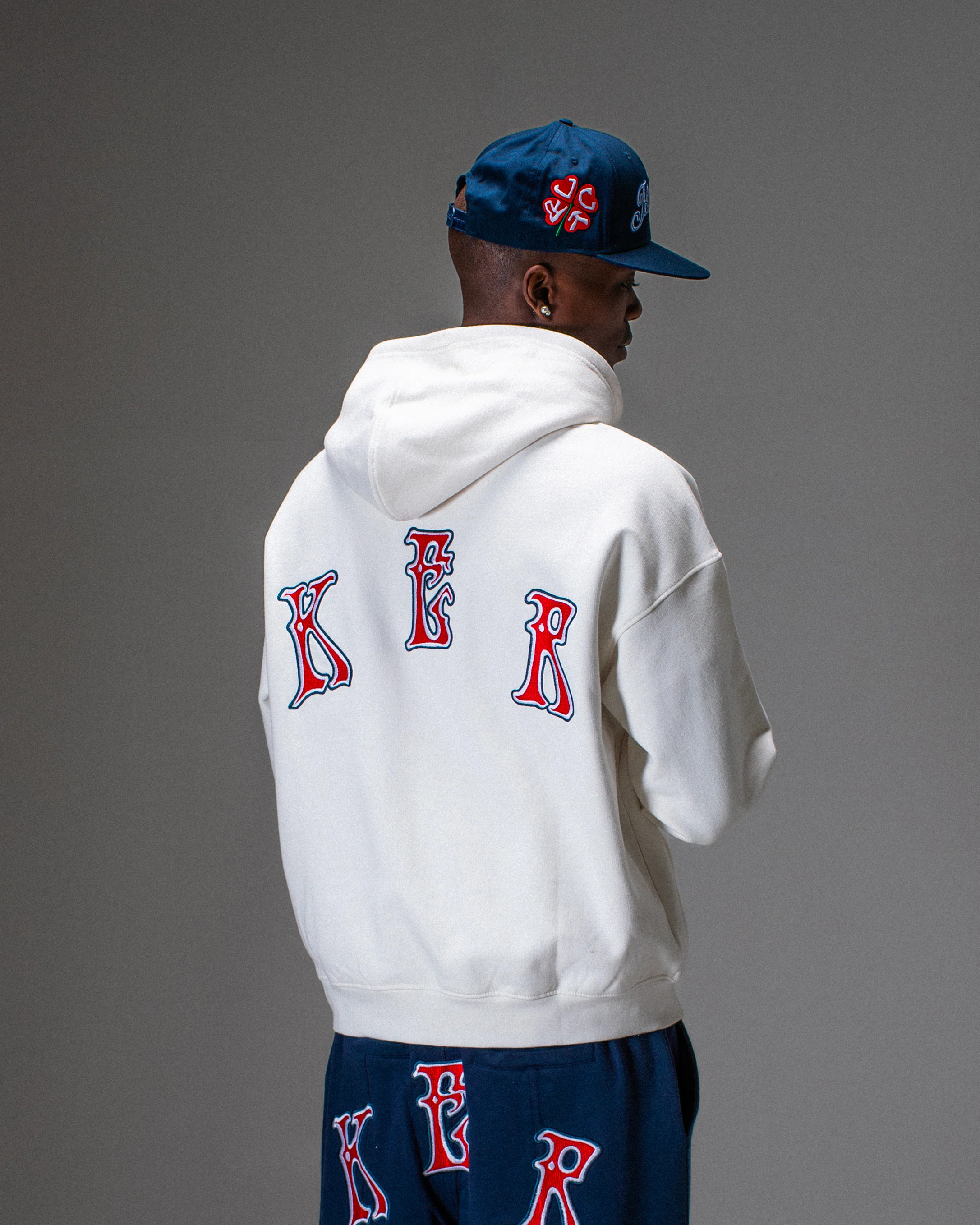 PALS FONT HOODIE ZIP WHITE - Image 4