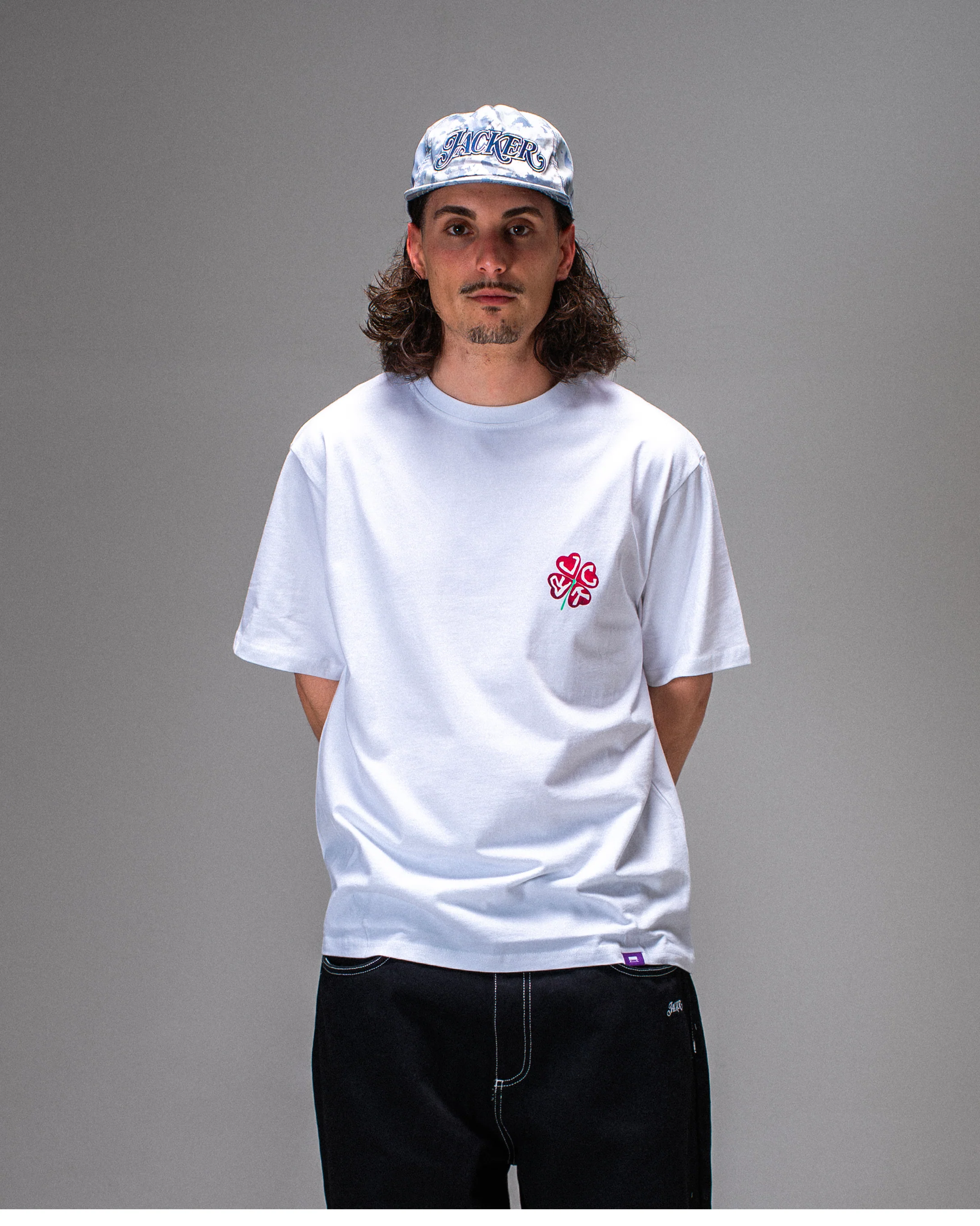 RED CLOVER T-SHIRT WHITE - Image 4