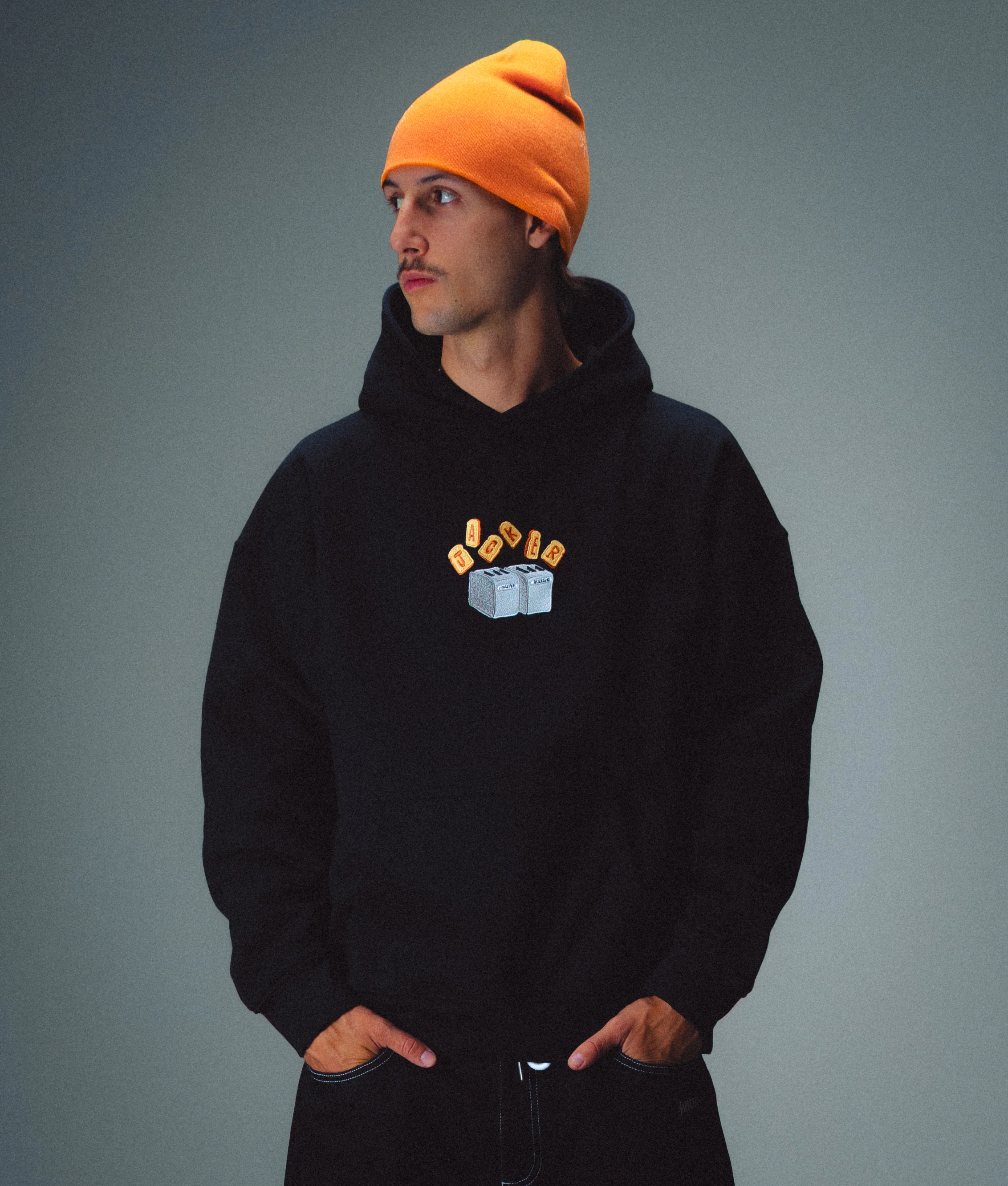 TOAST HOODIE - BLACK - Image 2